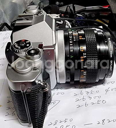 CANON 캐논 AF-1 필름카메라 밧데리 새것으로 교...--2