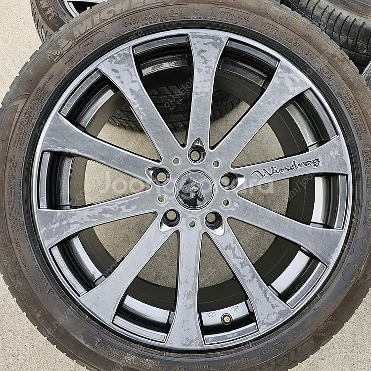 Bmw f10 5시리즈용 윈드래그 18인치 역조휠타이어셋 팝니다.--2