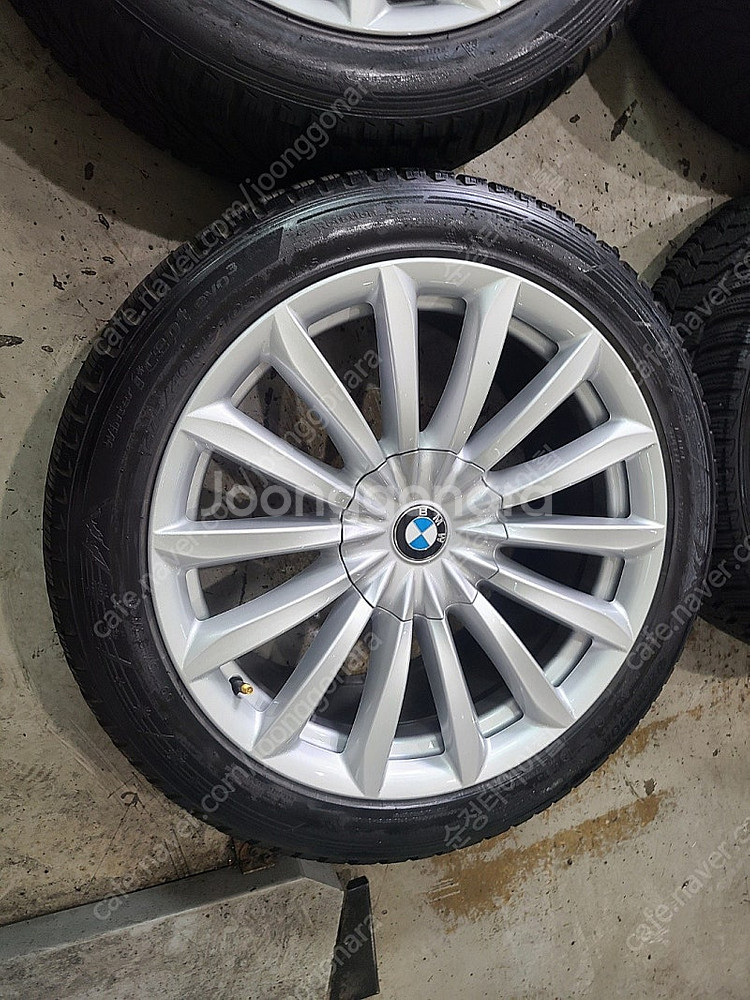 BMW 6GT, 7시리즈 19인치 순정휠 윈터타이어 판...--1
