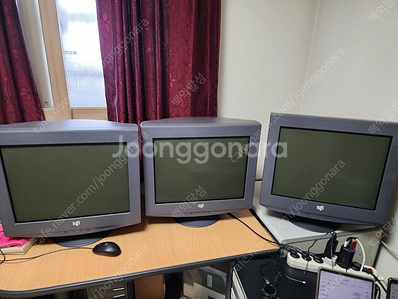 트리니트론 SGI CPD G520k--1