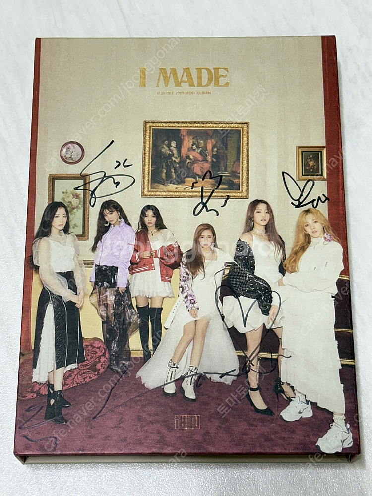 여자아이들 친필싸인북 앨범 (CD ️)--0