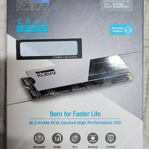 클레브에센코어 KLEVV CRAS C910 SSD 4TB 팝니다