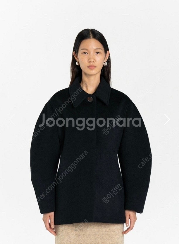 아모멘토 아워글래스 하프코트 블랙--5