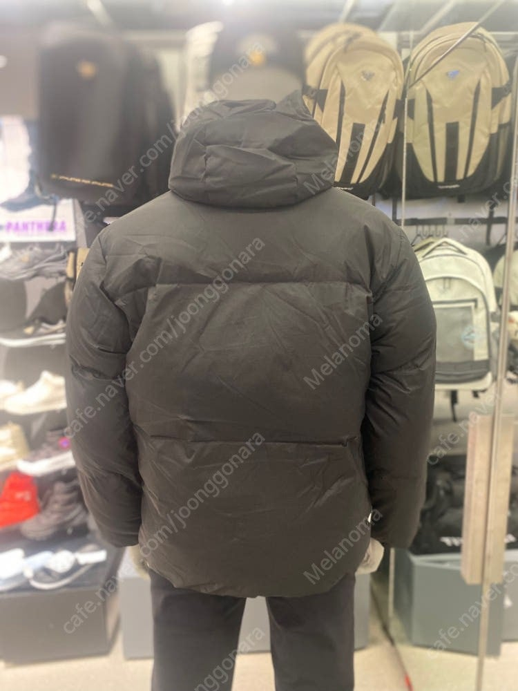 택채새상픔)다이나핏 ASHER 여성 구스다운 자켓 S(90) 패딩 숏패딩 이미지