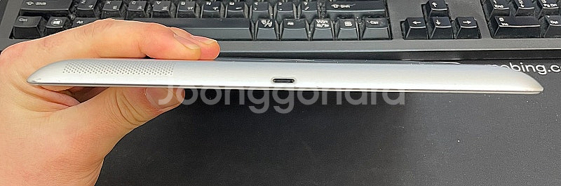 아이패드4 WIFI 화이트 16GB 상태좋은 중고4만팝...--5