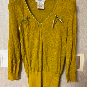 크리스찬디올 니트 이미지