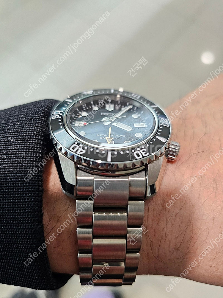 SPB383 블랙 /세이코 GMT / 42mm 초 민트...--0