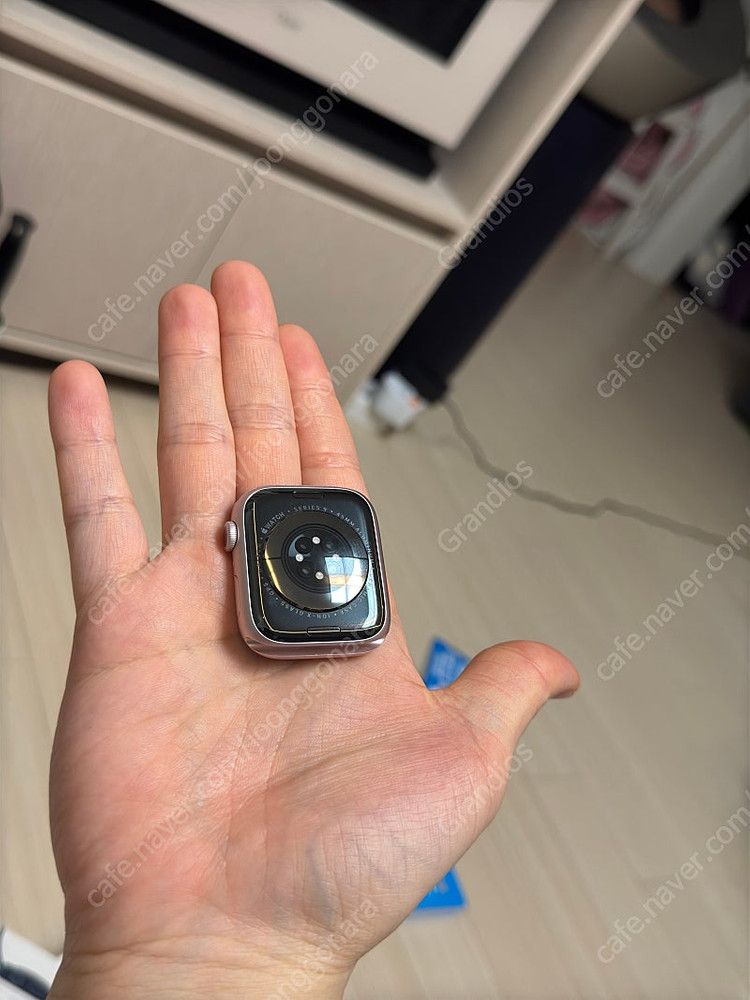 서울]애플워치9 45mm 알루 라이트핑크 40만원--2