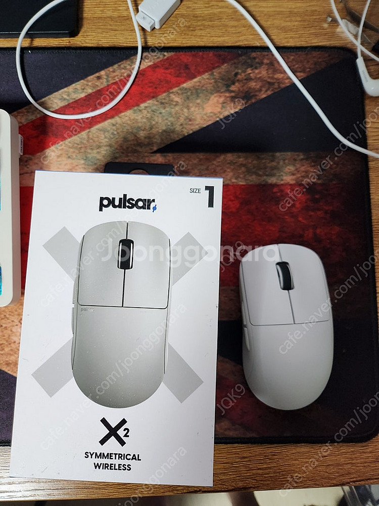 펄사 x2 mini size1 무선마우스 판매합니다--0