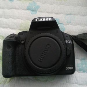 캐논 EOS 500D 바디 & 18-55 번들렌즈 세트