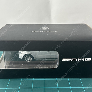 1:43 Mercedes-Benz ML Klasse