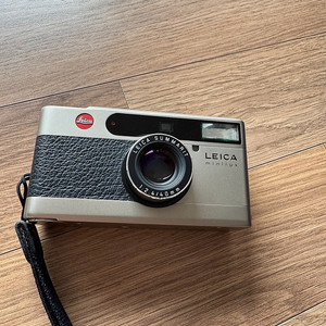 라이카 미니룩스 (Leica Mini Lux) 필름 카메라