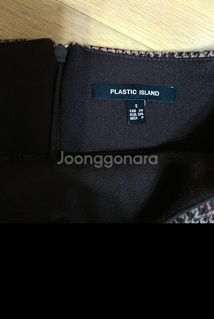 에잇세컨즈 플라스틱아일랜드 예쁜 가을겨울 모직체크치마스...--5