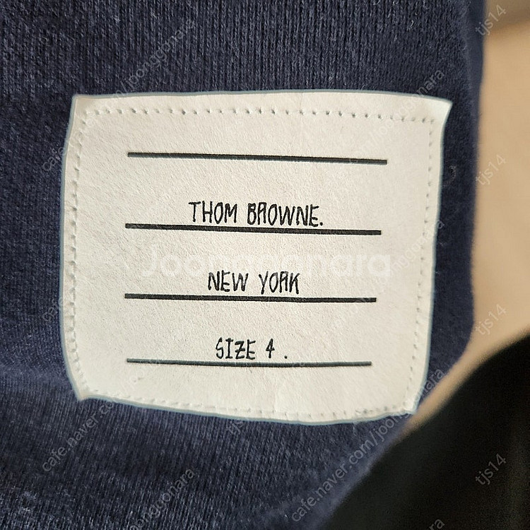 24FW 톰브라운 맨투맨 4사이즈 판매합니다.--5