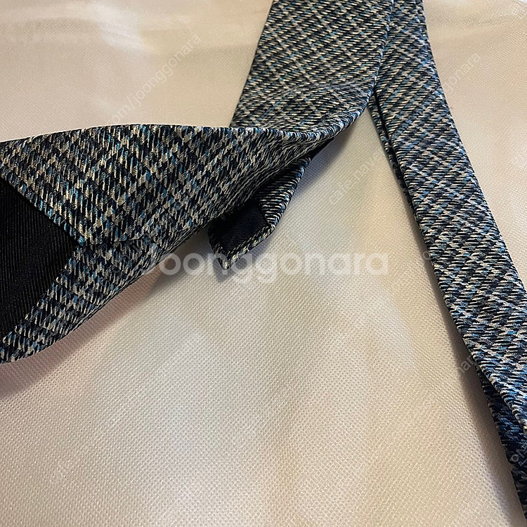 톰포드 실크 넥타이 판매 합니다............톰브라운,버버리,구찌--4