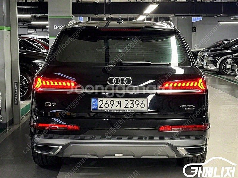 [아우디]Q7 (4M) 45 TDI 콰트로 프리미엄 ★...--3