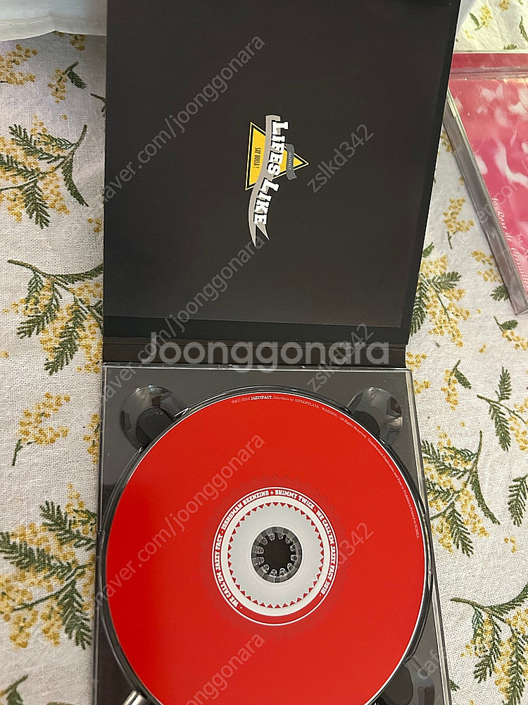 재지팩트 1집 cd 초판 개봉상품--1