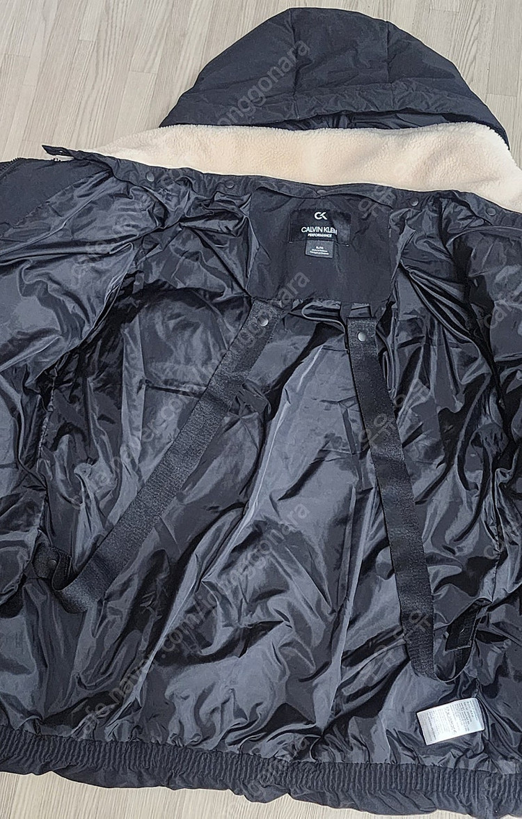 ck퍼포먼스 여성푸퍼구스다운 XL 블랙 새제품--2