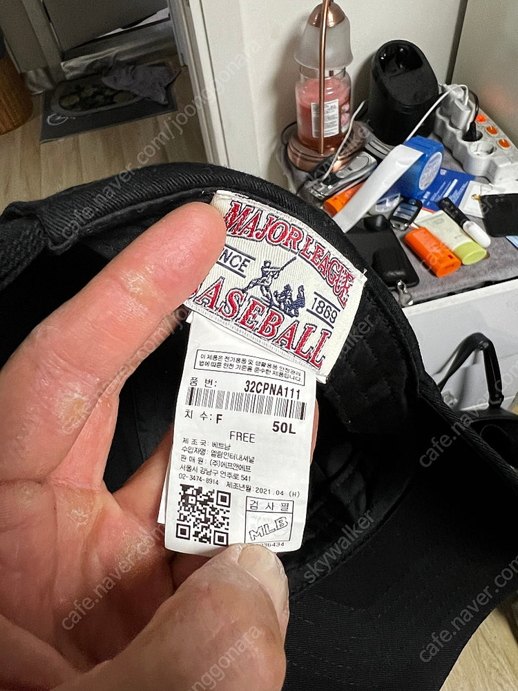 뉴에라 NY 스몰로고 언스트럭쳐 볼캡 블랙--2