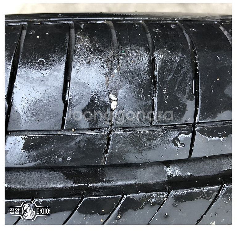 중고타이어 한국타이어 벤투스 S2AS 235/45R17...--6