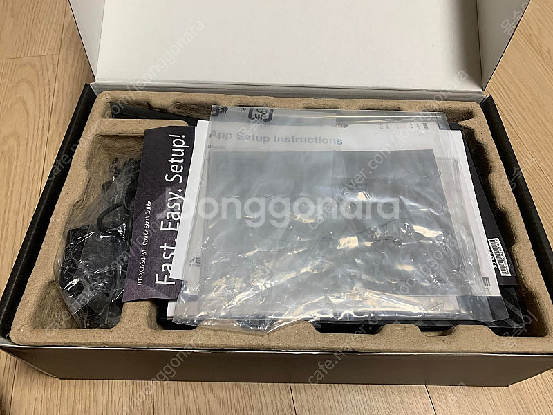 ASUS RT-AC66U B1 무선 공유기 팝니다.--1