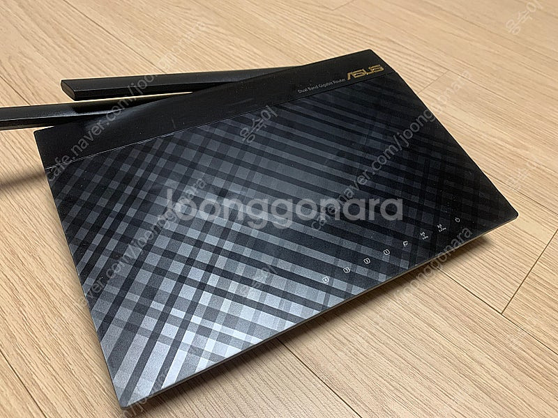 ASUS RT-AC66U B1 무선 공유기 팝니다.--4