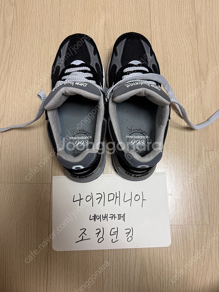뉴발란스 WR 993 블랙 팝니다--7