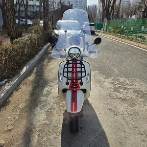 베스파300 gts 21년식 판매합니다