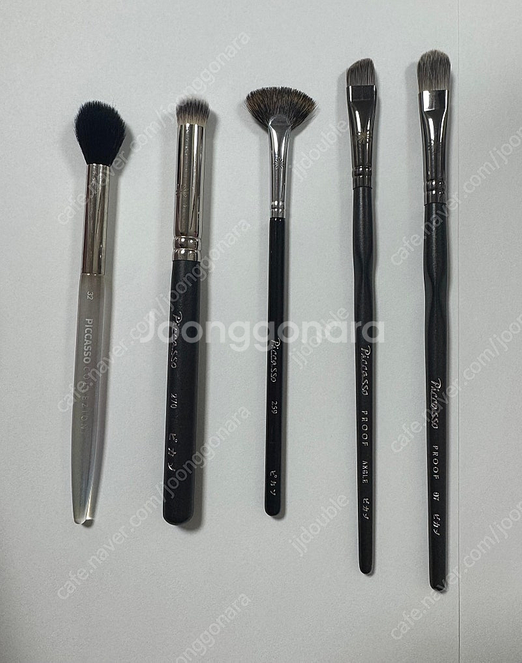 피카소 메이크업 브러쉬 처분합니다--1