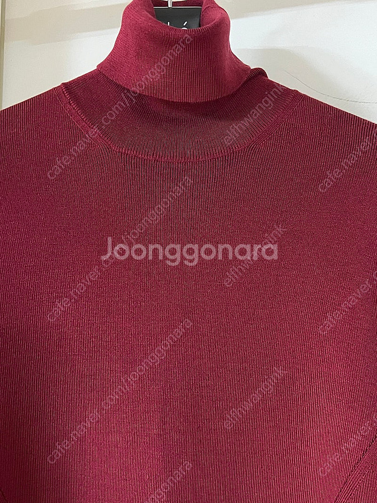 아떼바네사부르노실크혼방터틀넥(새상품)백화점구매상품--6