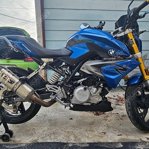 BMW G310R