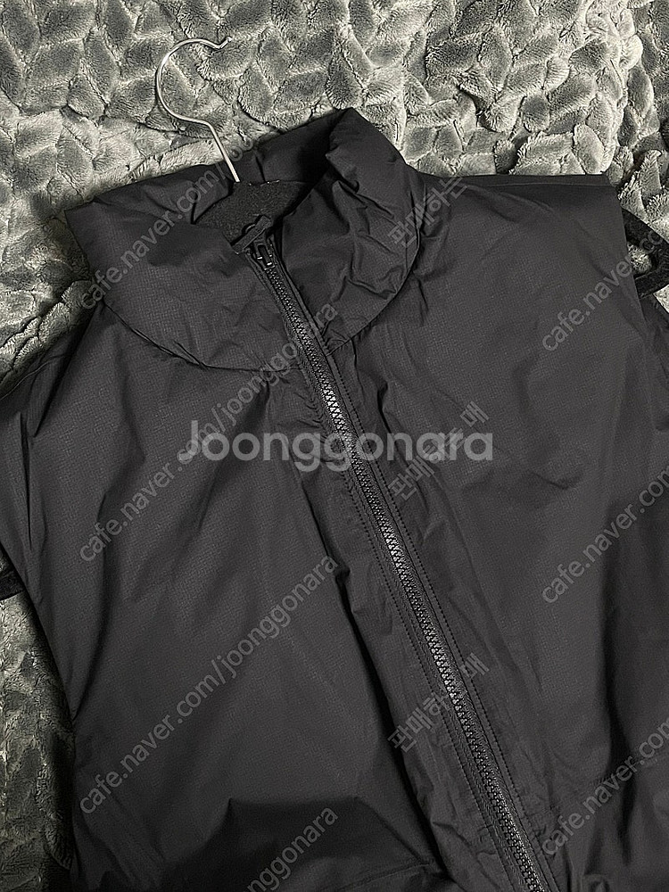 골드윈 윈드스토퍼베스트 1사이즈 블랙--3