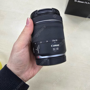 [급처]캐논 RF 15-30mm F4.5-6.3 IS STM 렌즈 팝니다 [2024/11 구매]