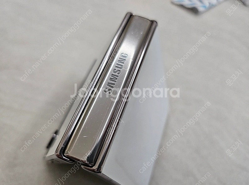 광주) 갤럭시 Z플립4 256GB 화이트 중고 판매합니...--5