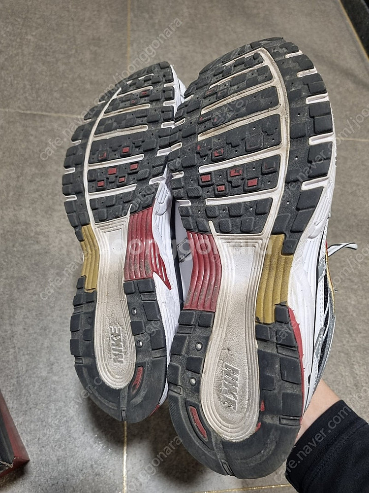 나이키 (W) Nike P-6000 Metallic S...--3