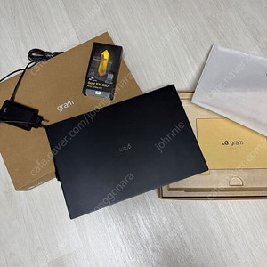 노트북 2022년형 LG 그램 gram 16인치 블랙 16Z95P-GA5LK SSD 1TB 추가 판매합니다.