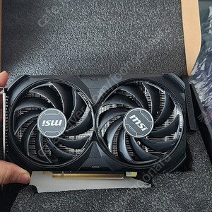 MSI ventus 2x RTX 4060 ti 그래픽카드