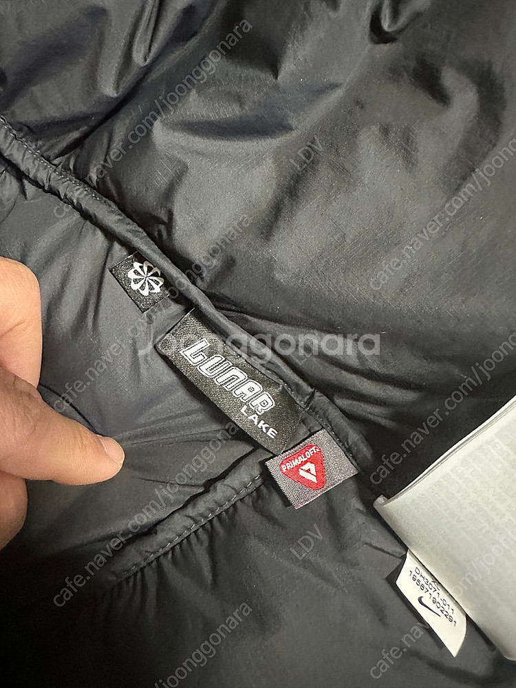 acg 루나레이크패딩 xl 판매합니다--5