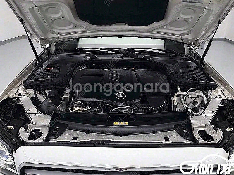 [벤츠]E-클래스 W213 E220d 4MATIC 아방...--5