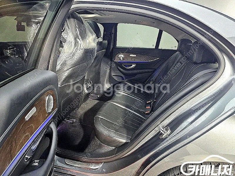 [벤츠]E-클래스 W213 E220d 익스클루시브 ★최...--9