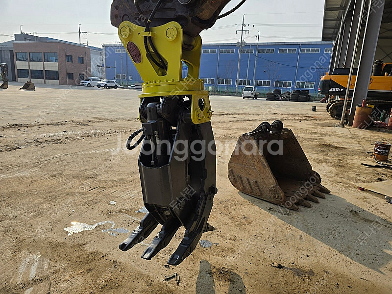 06 회전집게 대한중공업 중고굴삭기 어태치먼트--3