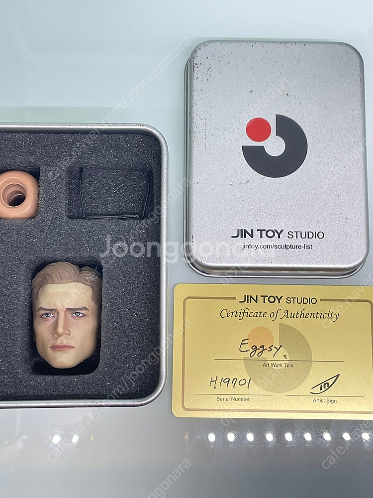 진토이 킹스맨 에그시 커스텀 피규어 판매합니다!--0