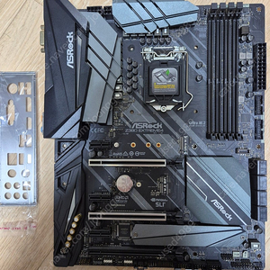 애즈락 Z390 extreme4 보드 팝니다(백패널O)