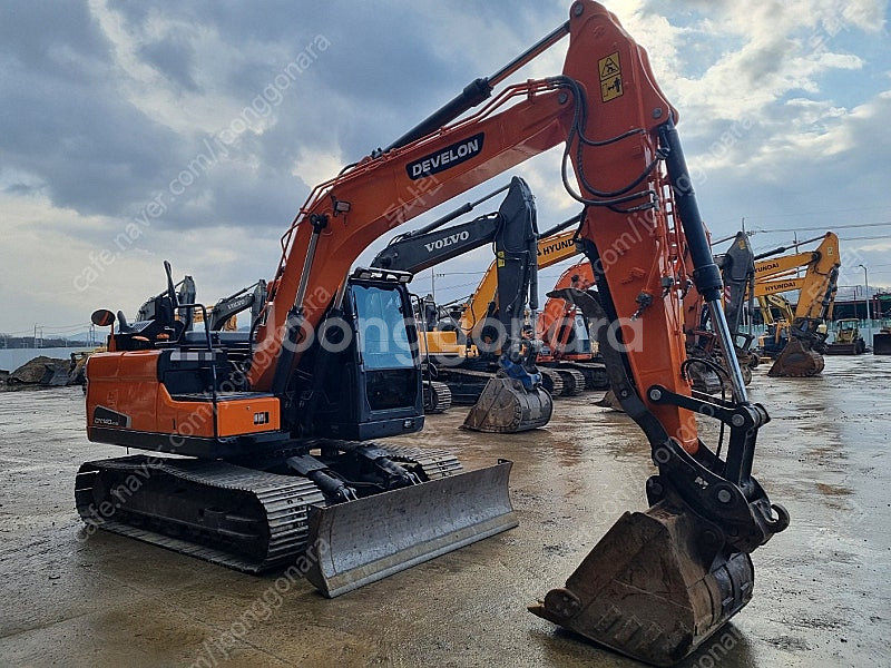 두산 DX140LC-5K 2021년식 삽날 코끼리집게 ...--1