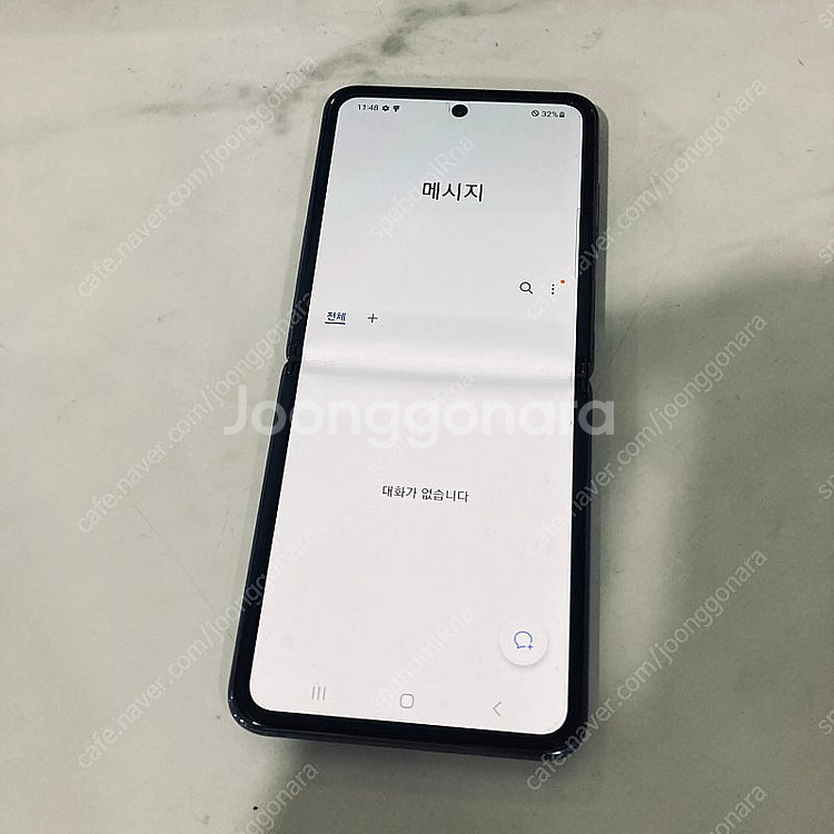 갤럭시 Z플립2 그레이 256용량 무잔상 깔끔 11만원...--3