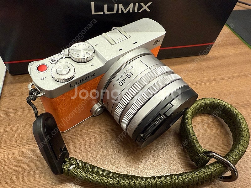 파나소닉 루믹스 S9+18-40mm 실버렌즈킷 다크오렌...--2