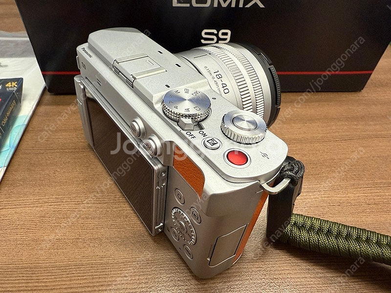 파나소닉 루믹스 S9+18-40mm 실버렌즈킷 다크오렌...--4
