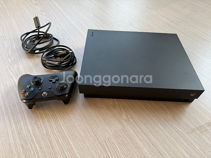 xbox one x--0