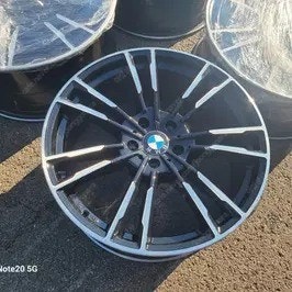 (판매) BMW F90 706M st 20인치휠--2