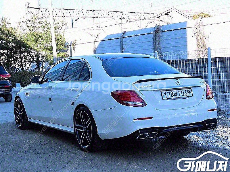 [벤츠]E-클래스 W213 E63 AMG 4MATIC+ ★중고차★중고차매입★전액할부★저신용자★신불자★소액할부★현금★...--3